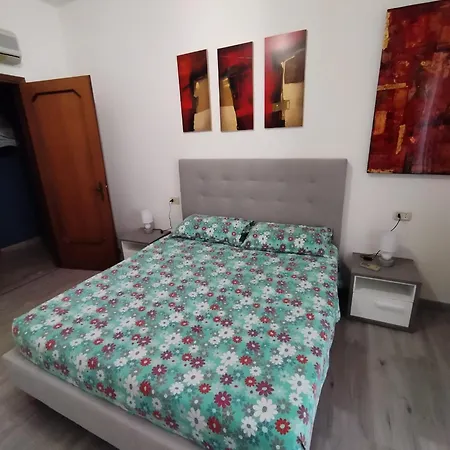 ホームステイ Arcobaleno フェラーラ